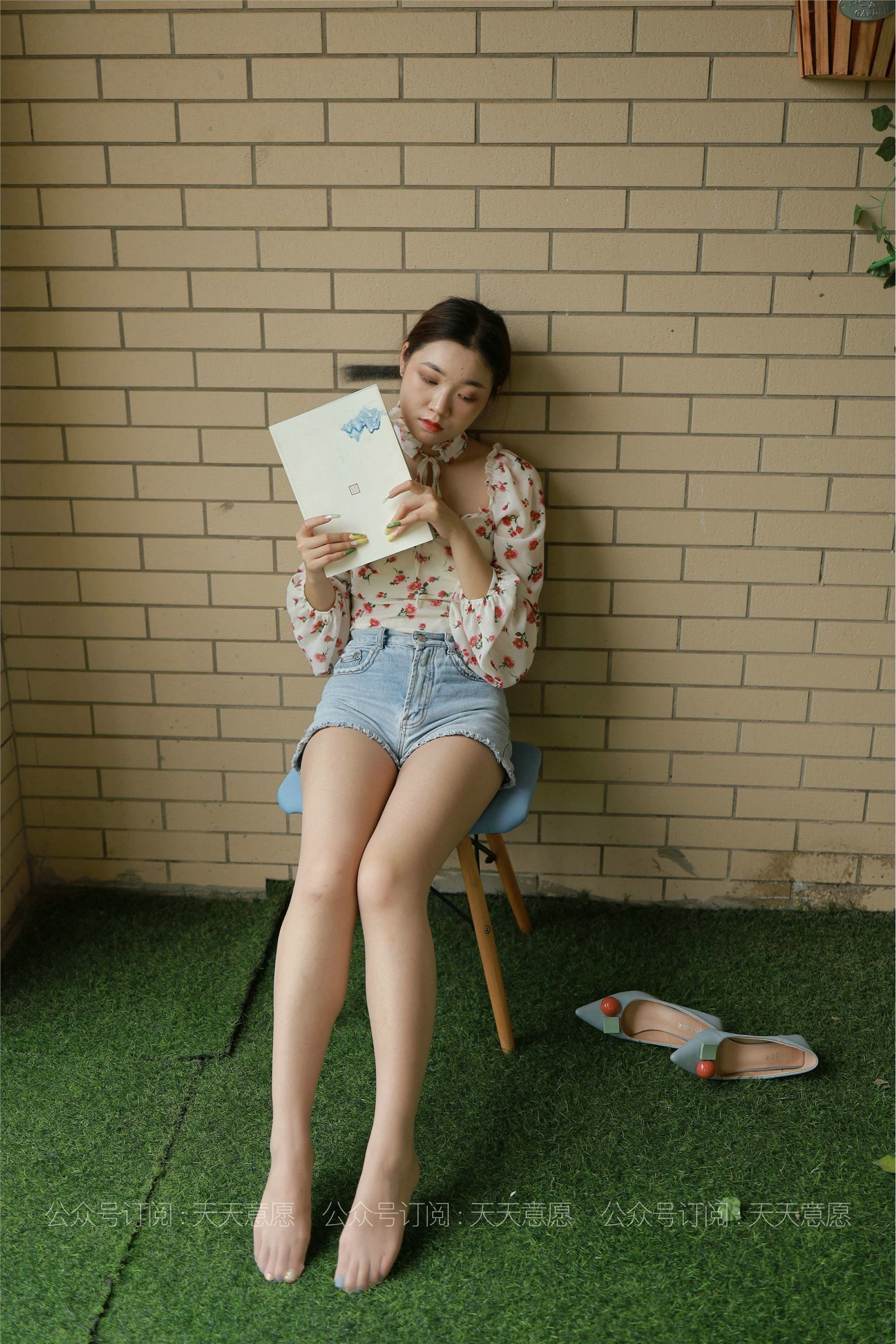 IESS异思趣向  2021.07.03 丝享家850：可可《法式碎花裙》